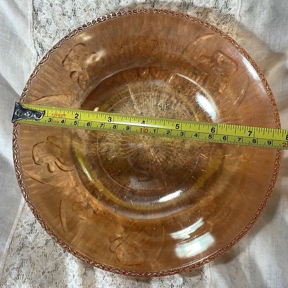 Set of two Glass Serving Bowls - Picture 5 of 6